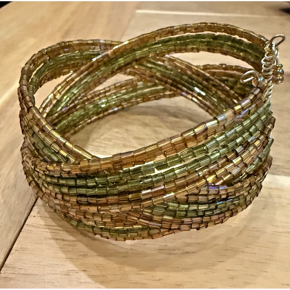 Vtg Handmade Braided Seed Bead Iridescent Tan Green Cuff Wire Bracelet Boho - Picture 2 of 6
